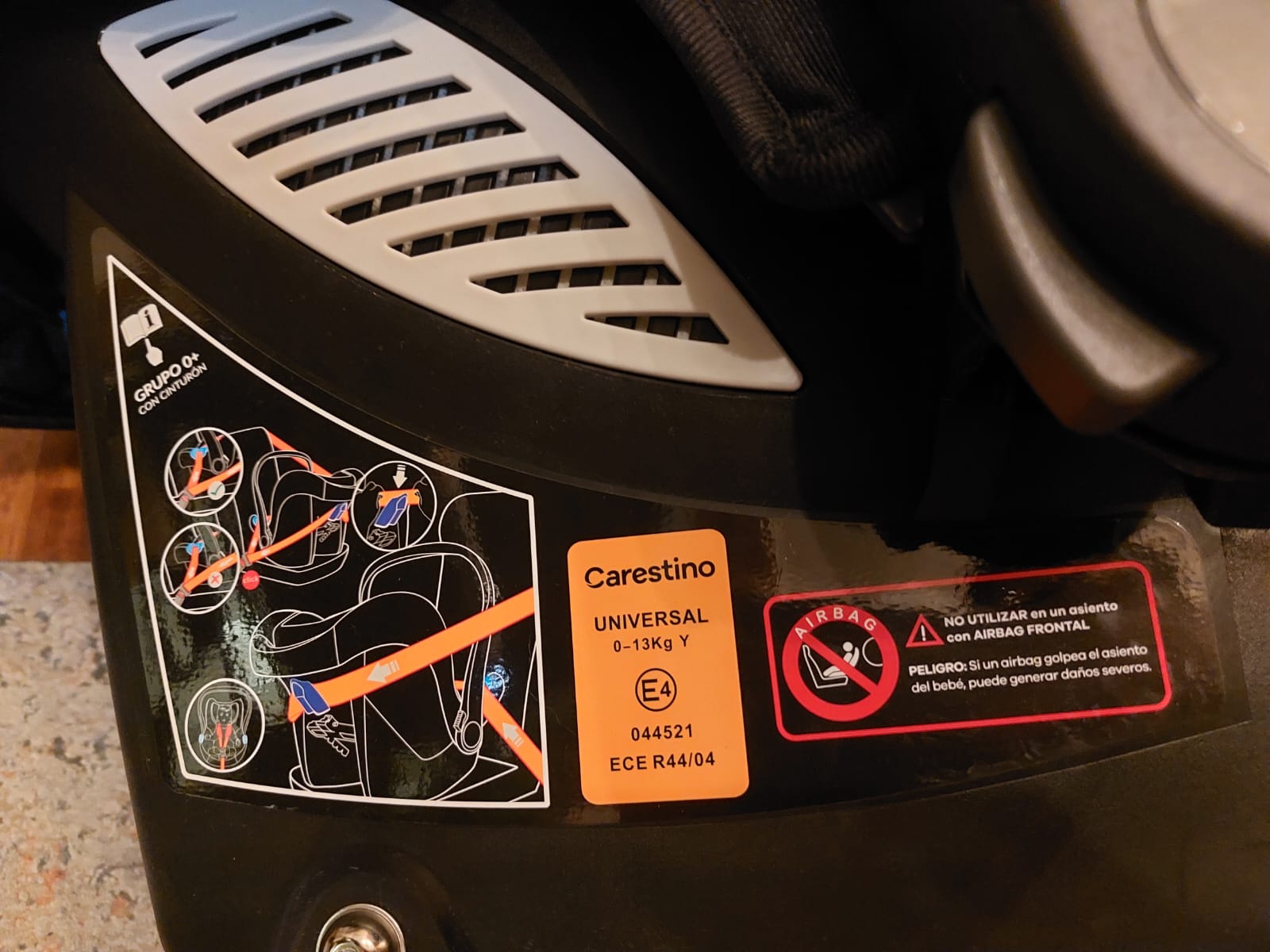 Coche Carestino con moisés y silla de auto - Imagen 11