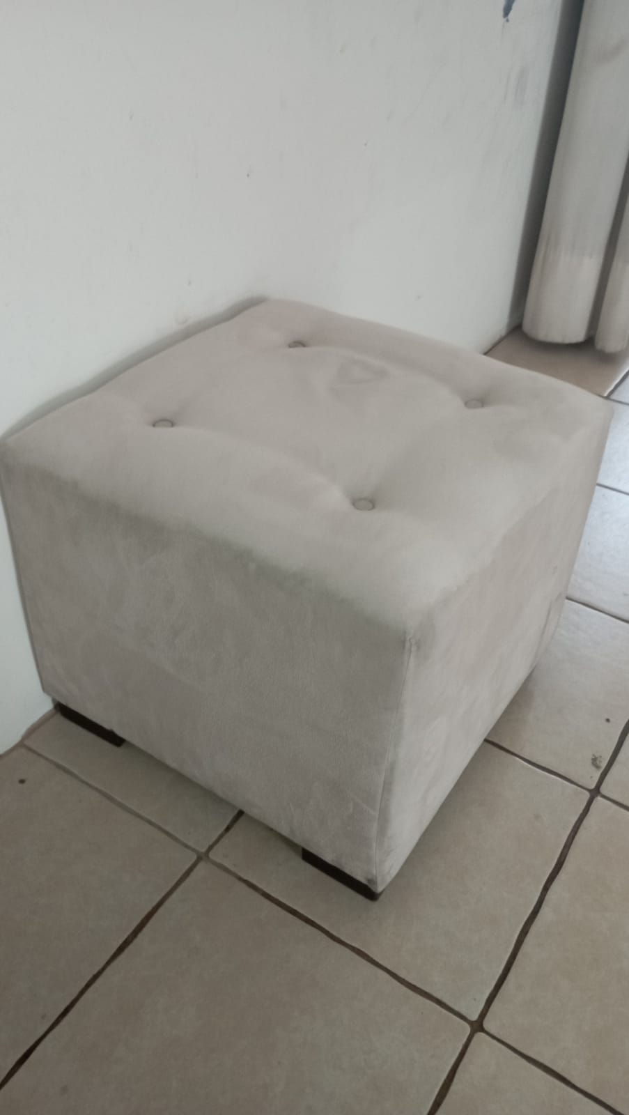Pouf cuadrado blanco - Imagen 2