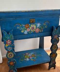 Baúl Bauer alto con soporte