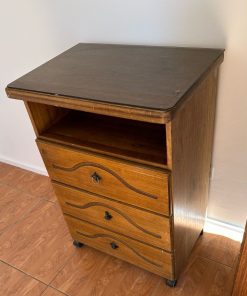 Cómoda rack alta 3 cajones