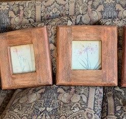 Set 4 cuadros flores borde símil madera