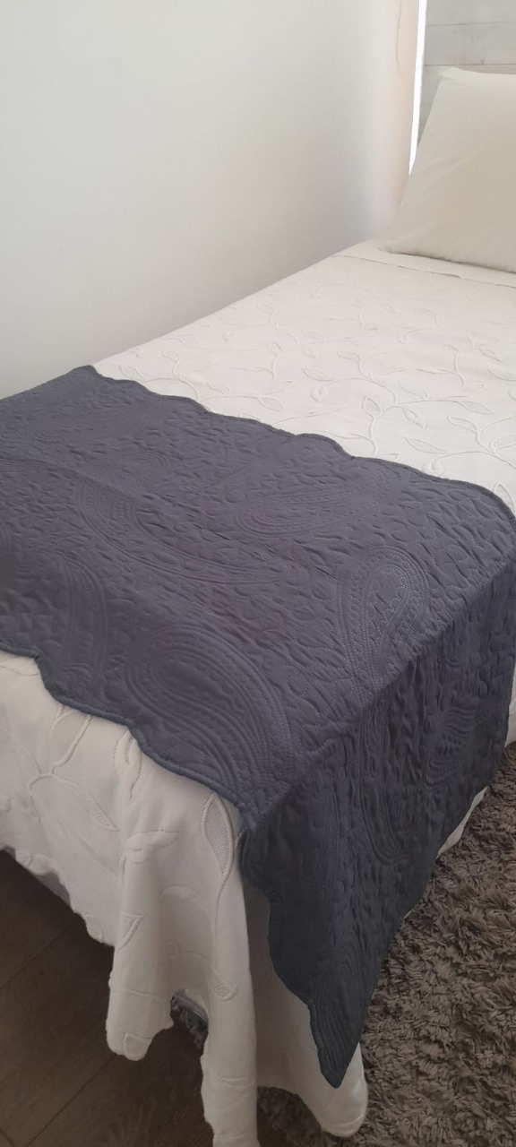 Piecera quilt 1.5 plazas gris