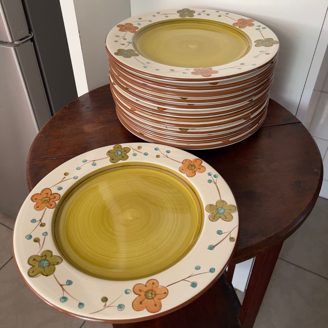 Juego de 13 platos cerámica