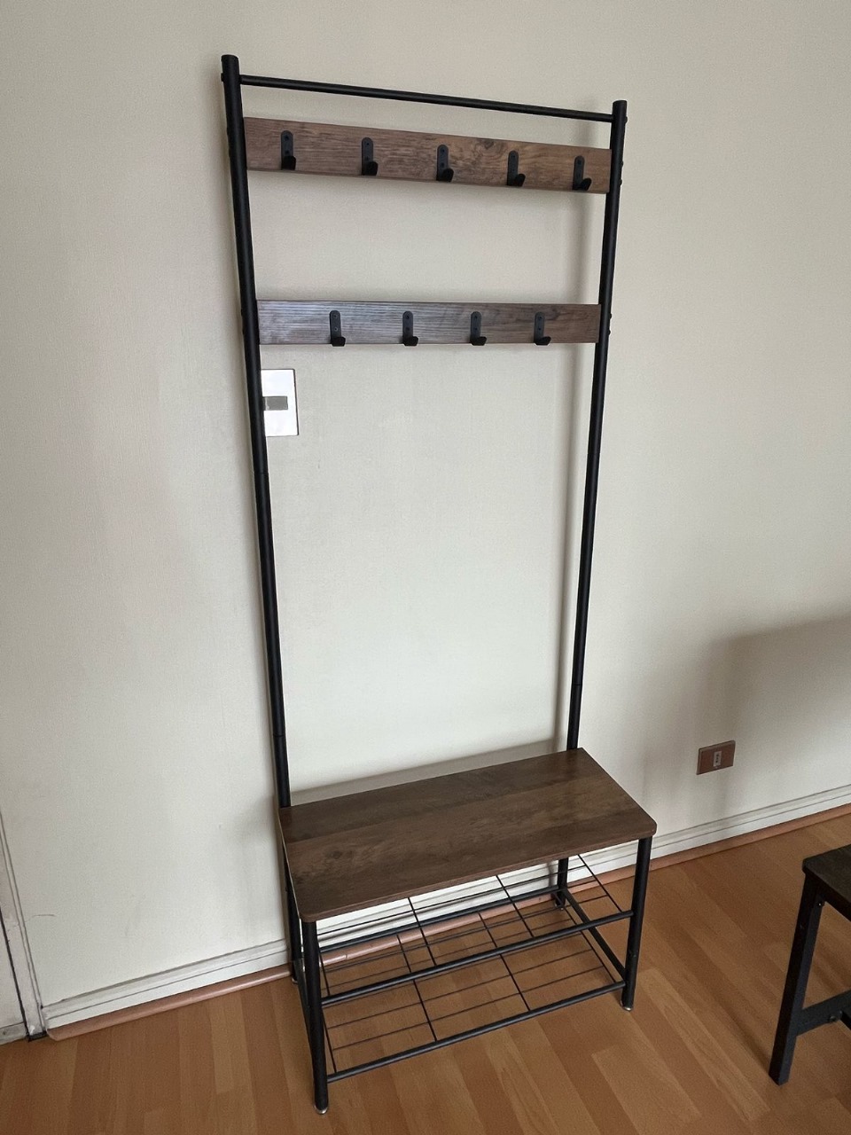 Mueble perchero con zapatero