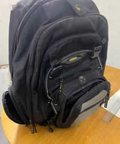 Mochila negra Fargus