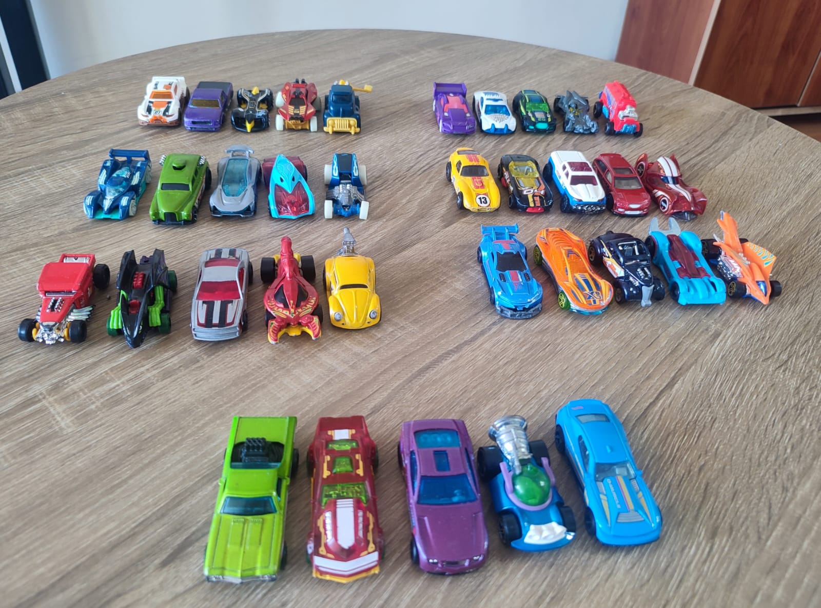 Colección 35 autos Hot Whells - Imagen 3