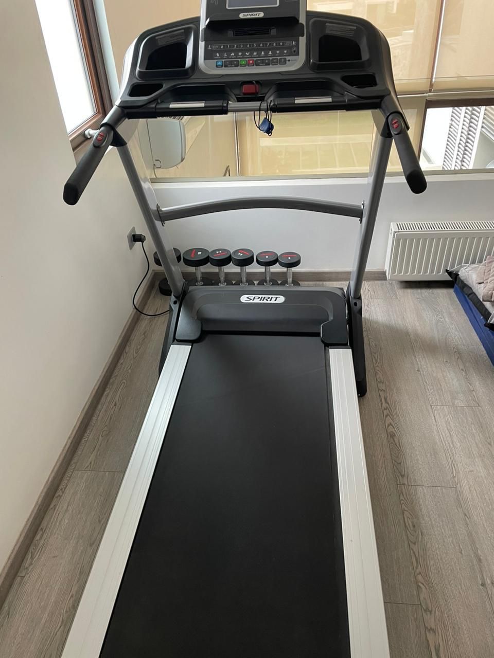 Trotadora SPIRIT XT385 Life Fitness