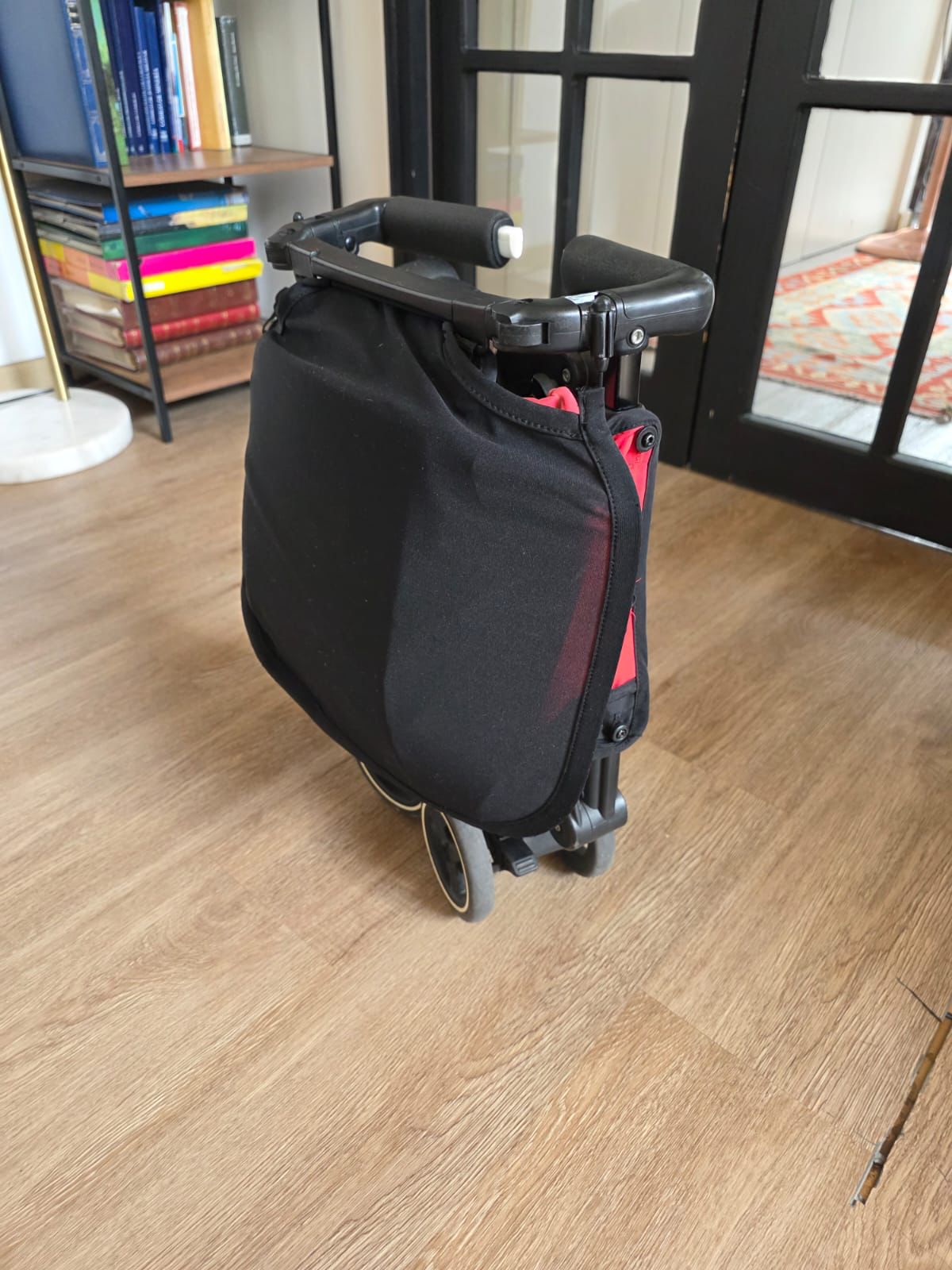 Coche Paraguas Plegable GB Pockit - Imagen 4