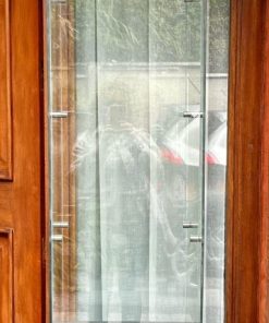 Vitrina de vidrio con llave