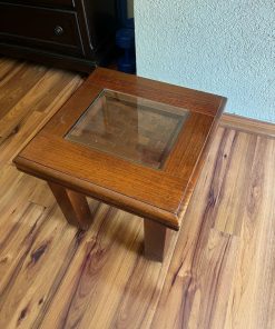 Mesa lateral de madera