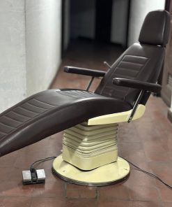 Sillón médico antiguo