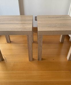 Par de mesas laterales melamina