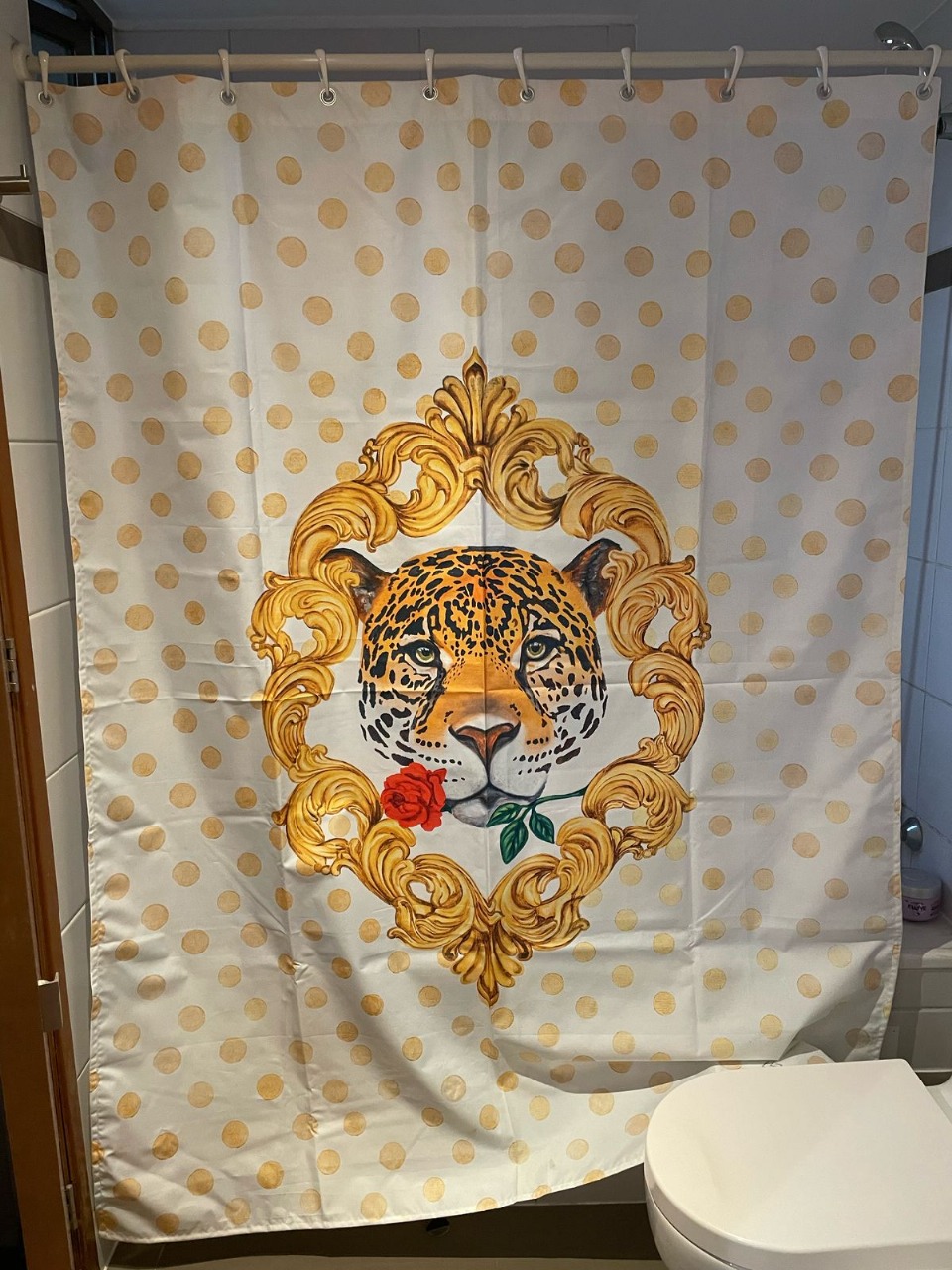 Cortina de baño diseño Carola Guzmán