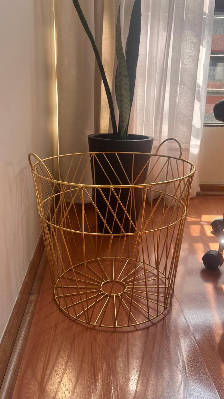 Canasto metal dorado - Imagen 2