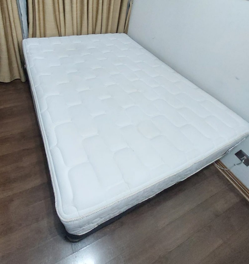 Cama 2 plazas box spring con colchón ortopédico CIC