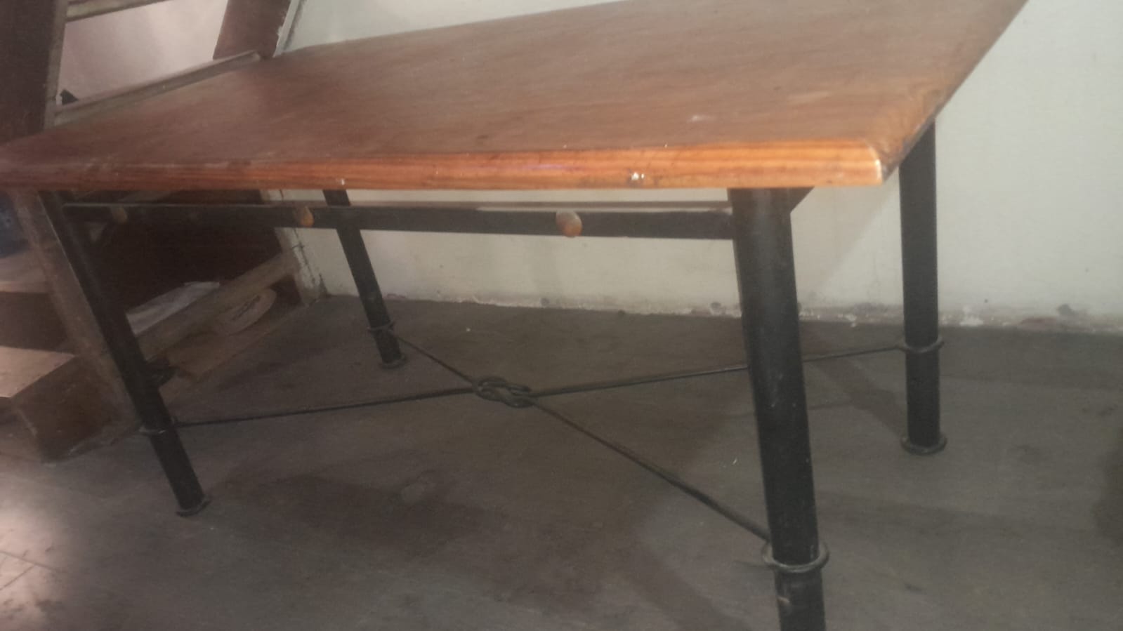 Mesa de comedor etrusca - Imagen 4