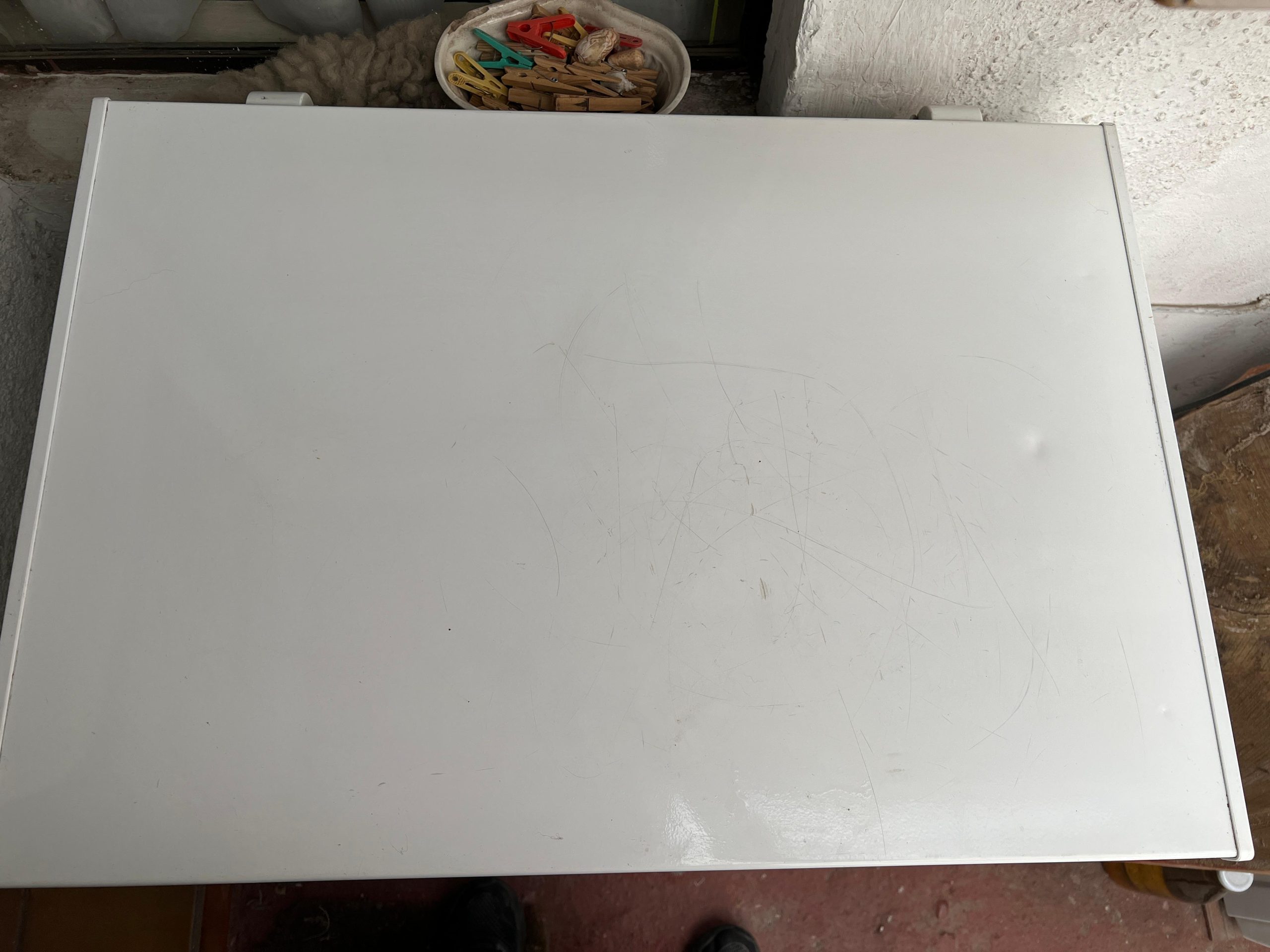 Congelador horizontal frio directo Electrolux 142 Lts - Imagen 3