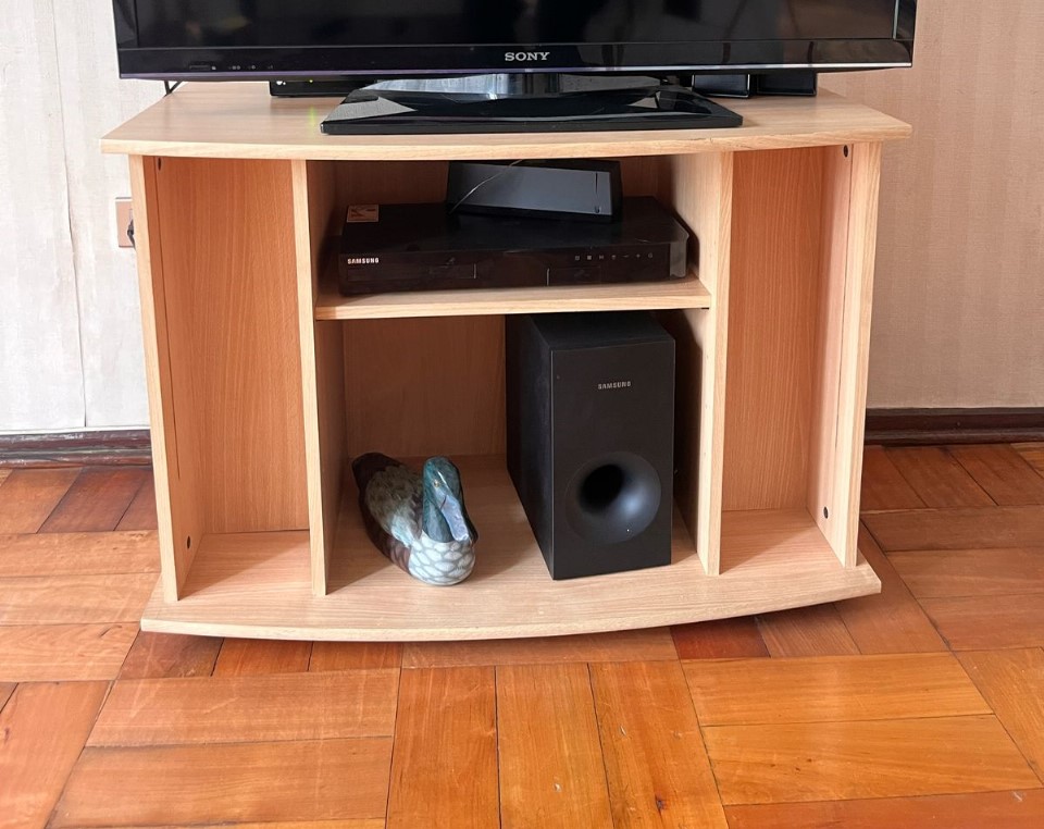 Rack Tv 4 secciones melamina