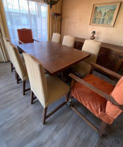 Juego comedor extensible Encina 6 sillas y 2 sitiales
