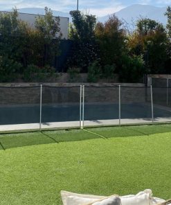 Reja de piscina removible