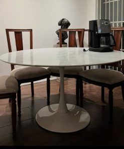 Mesa de comedor Tulip redonda mármol