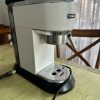 Cafetera DeLonghi Dedica Style blanco