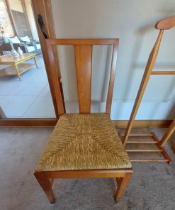 Silla de madera y empajado