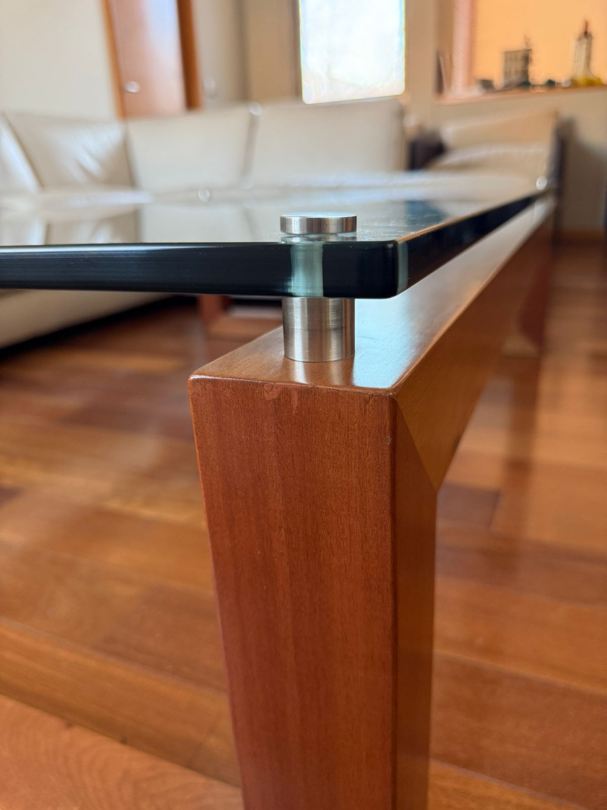 Mesa de centro vidrio suspendido y madera - Imagen 5