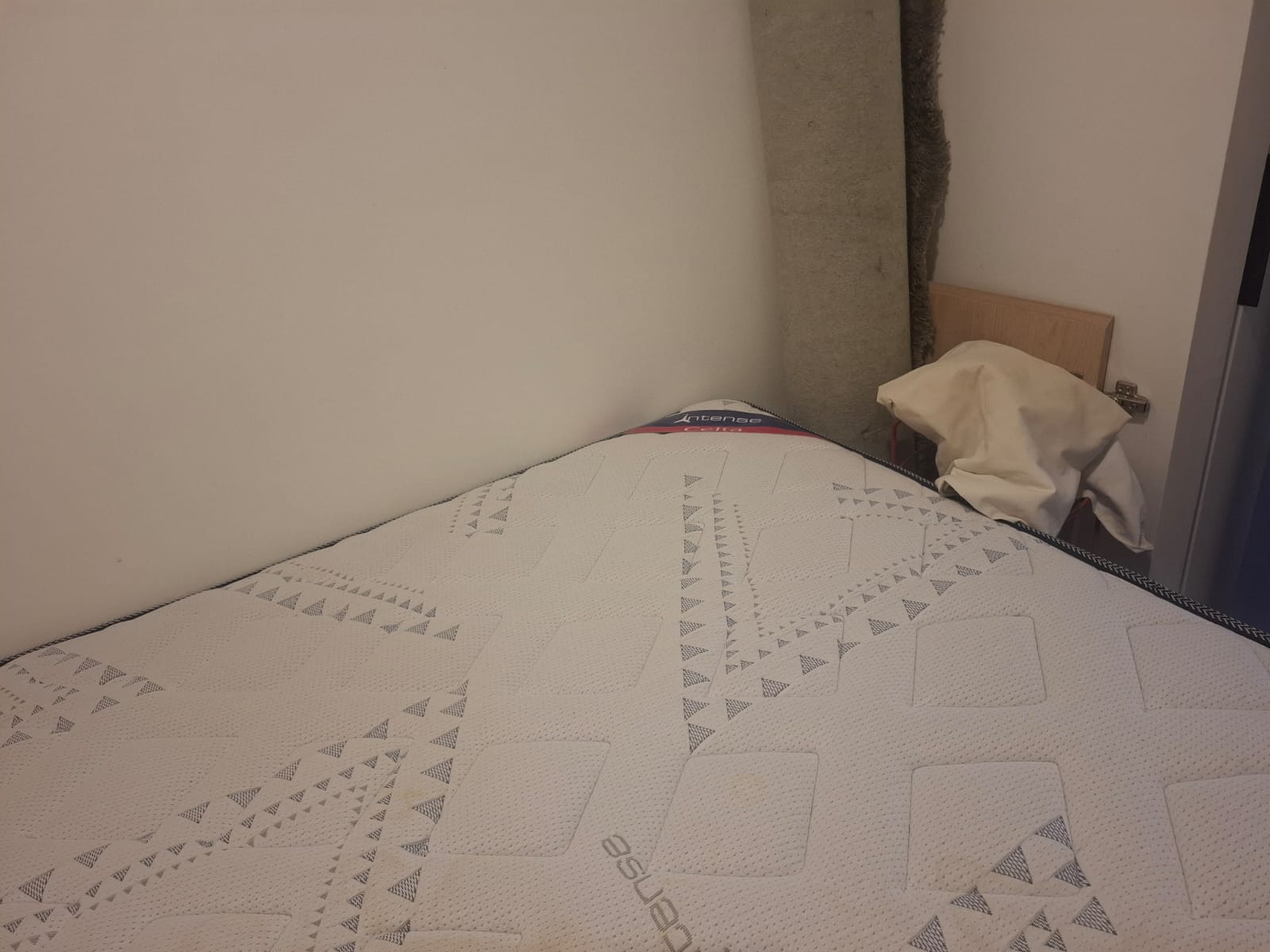 Cama 2 plazas Europea base dividida Celta Intense - Imagen 9