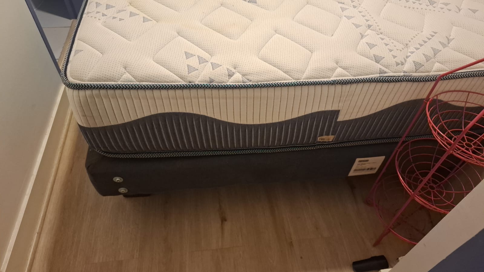 Cama 2 plazas Europea base dividida Celta Intense - Imagen 4