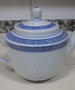 Tetera porcelana blanco y azul floral