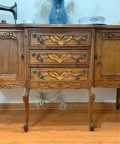 Buffet normando antiguo