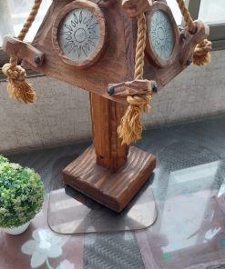 Lámpara de mesa madera con cuerdas 