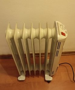 Estufa oleoeléctrica marca EWT