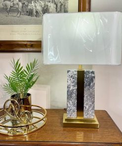 Lámpara de mesa mármol macizo dorado