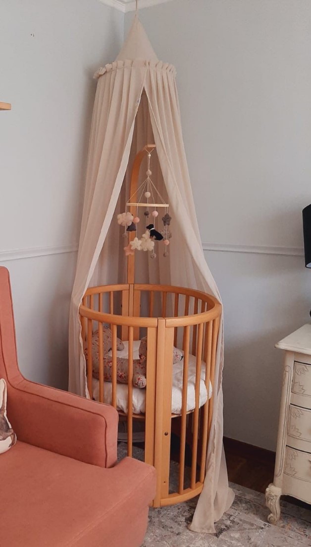 Cuna mini Stokke Sleepi V3 con extensión