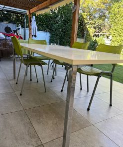 Mesa de terraza metal y melamina