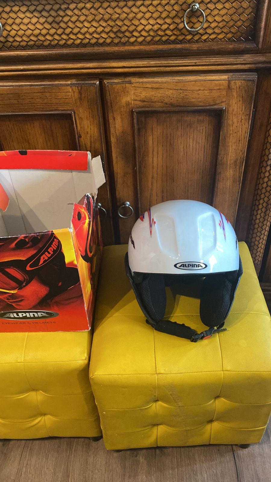 Casco Alpina blanco para niños - Imagen 4