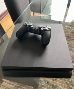 PlayStation 4 con control