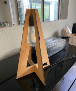 Lámpara de mesa diseño Javiera Ferrari