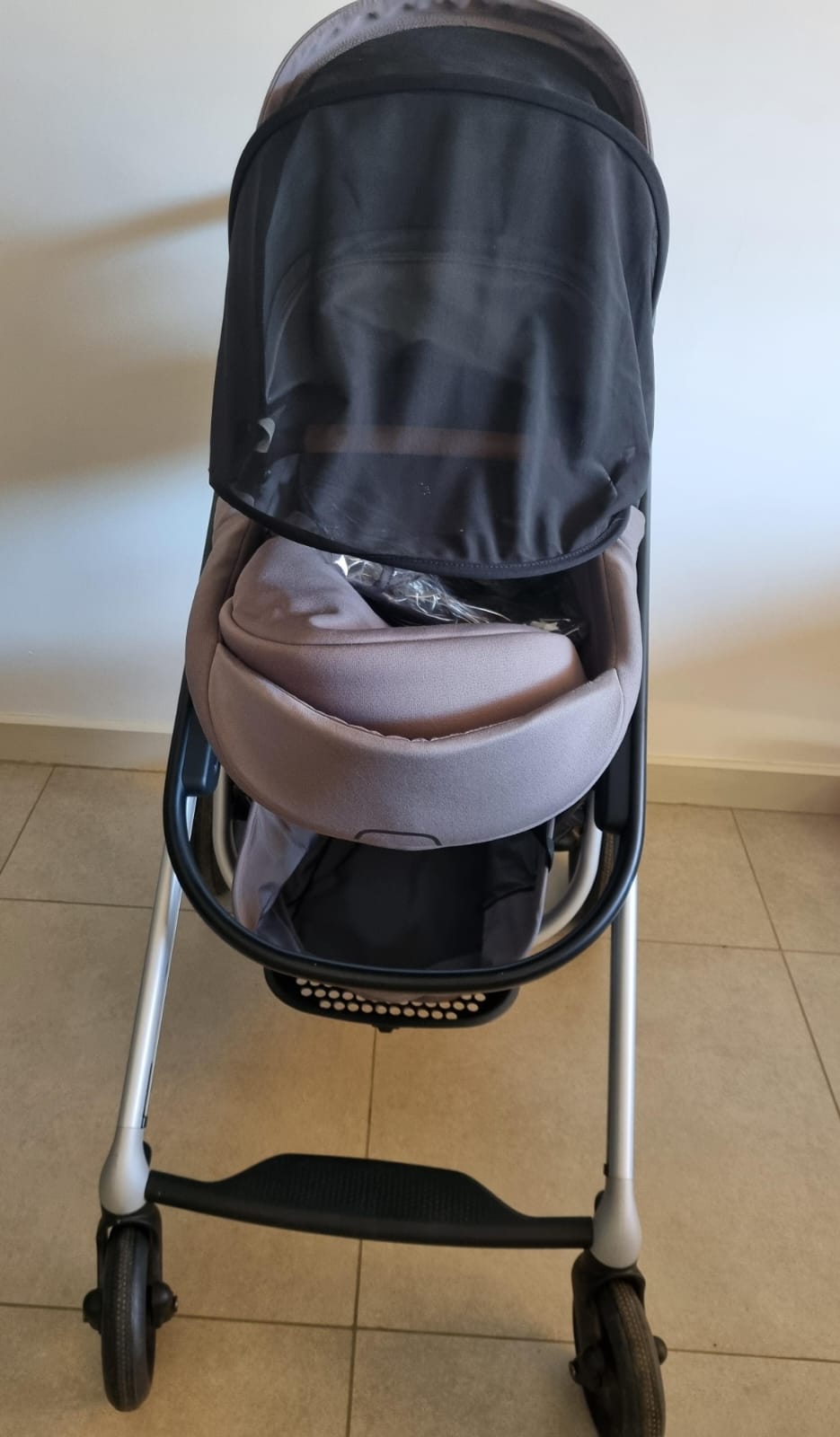 Coche Maxi Cosi Lila Nomad gris - Imagen 5