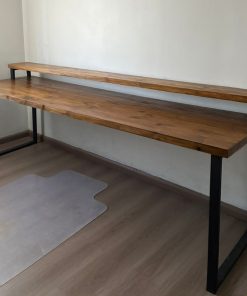 Escritorio con repisa madera y metal