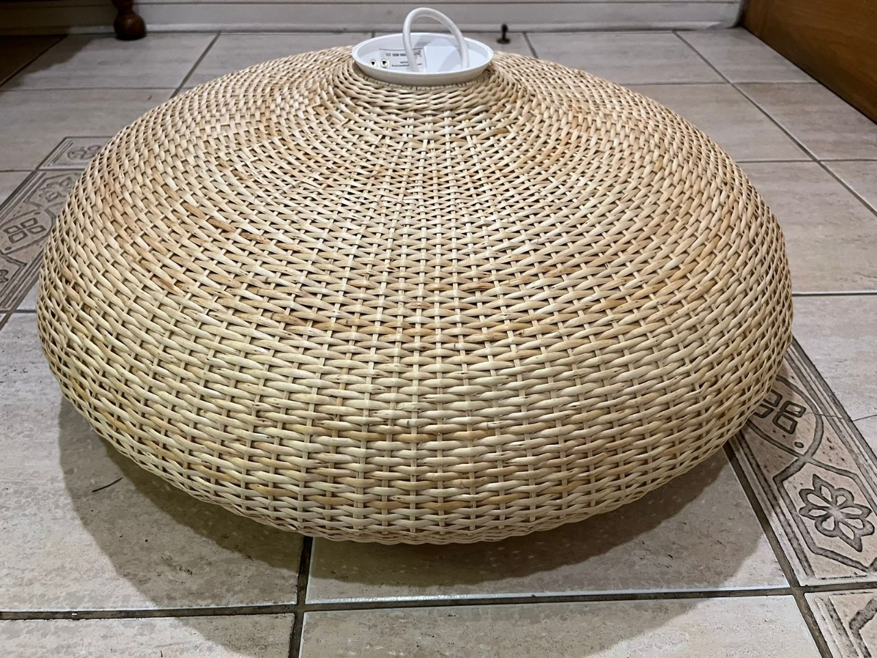 Lámpara de techo ovalada mimbre