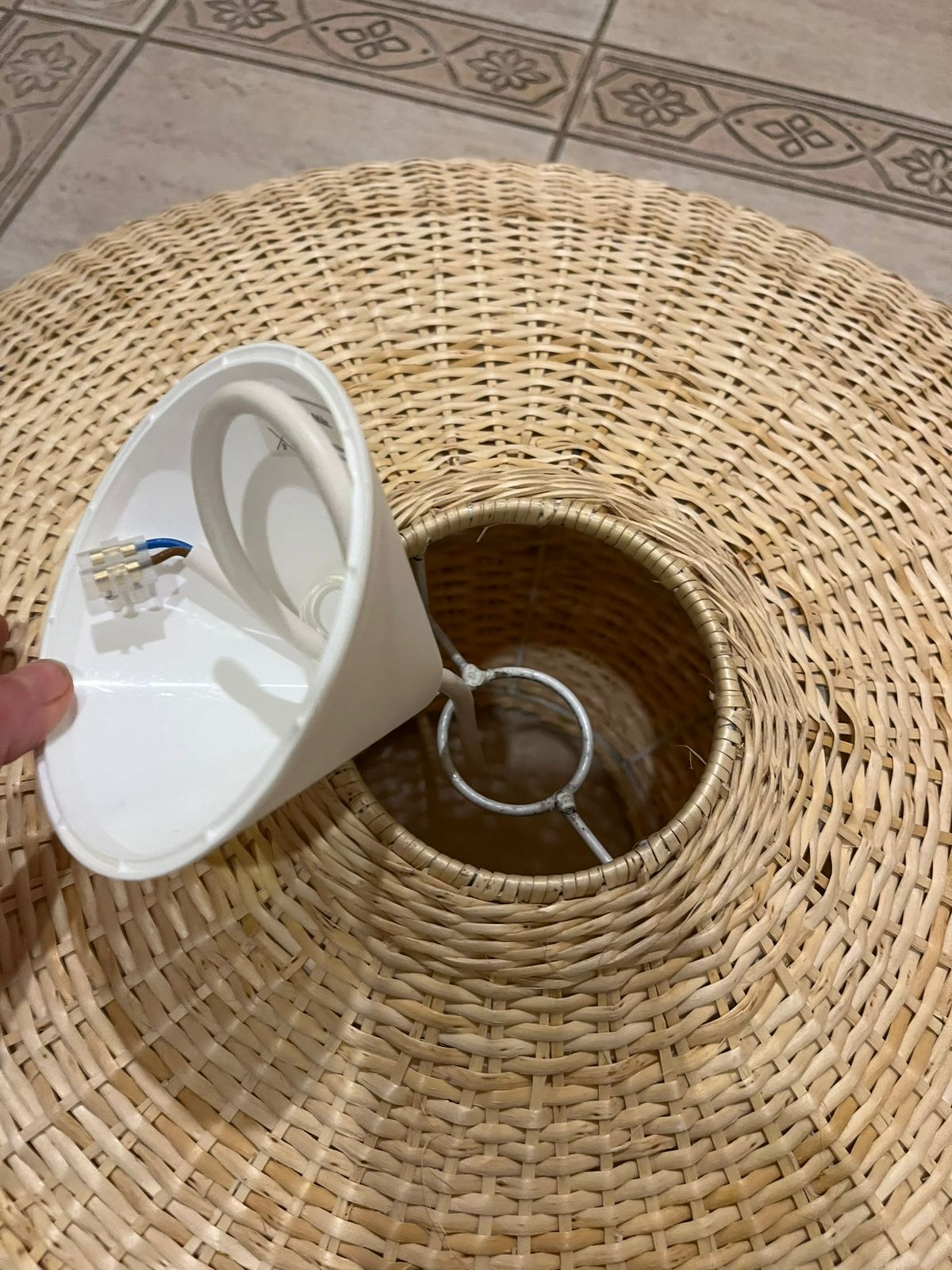 Lámpara de techo ovalada mimbre - Imagen 3