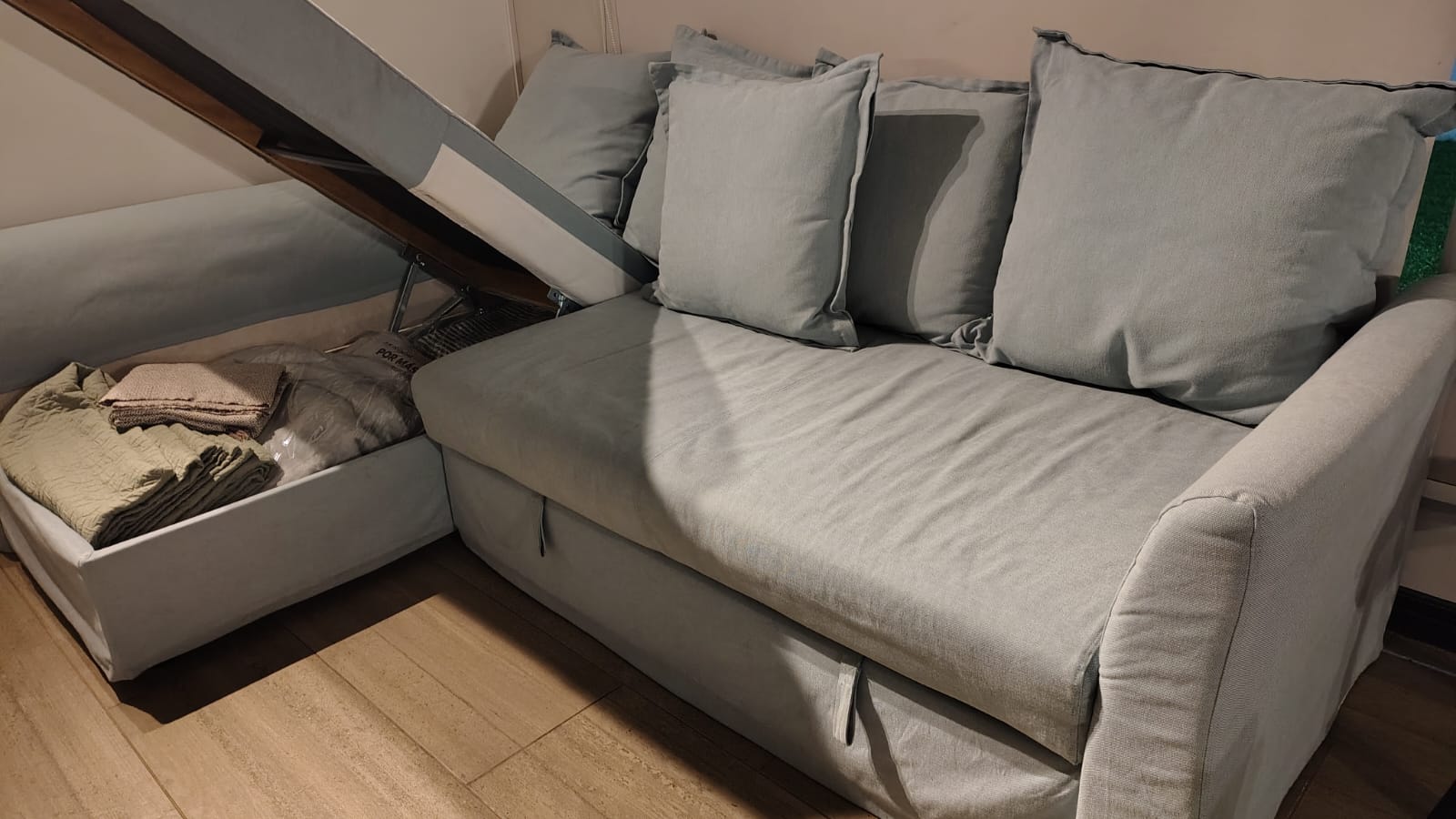 Sofá cama seccional izquierdo Holmsund gris Ikea - Imagen 3
