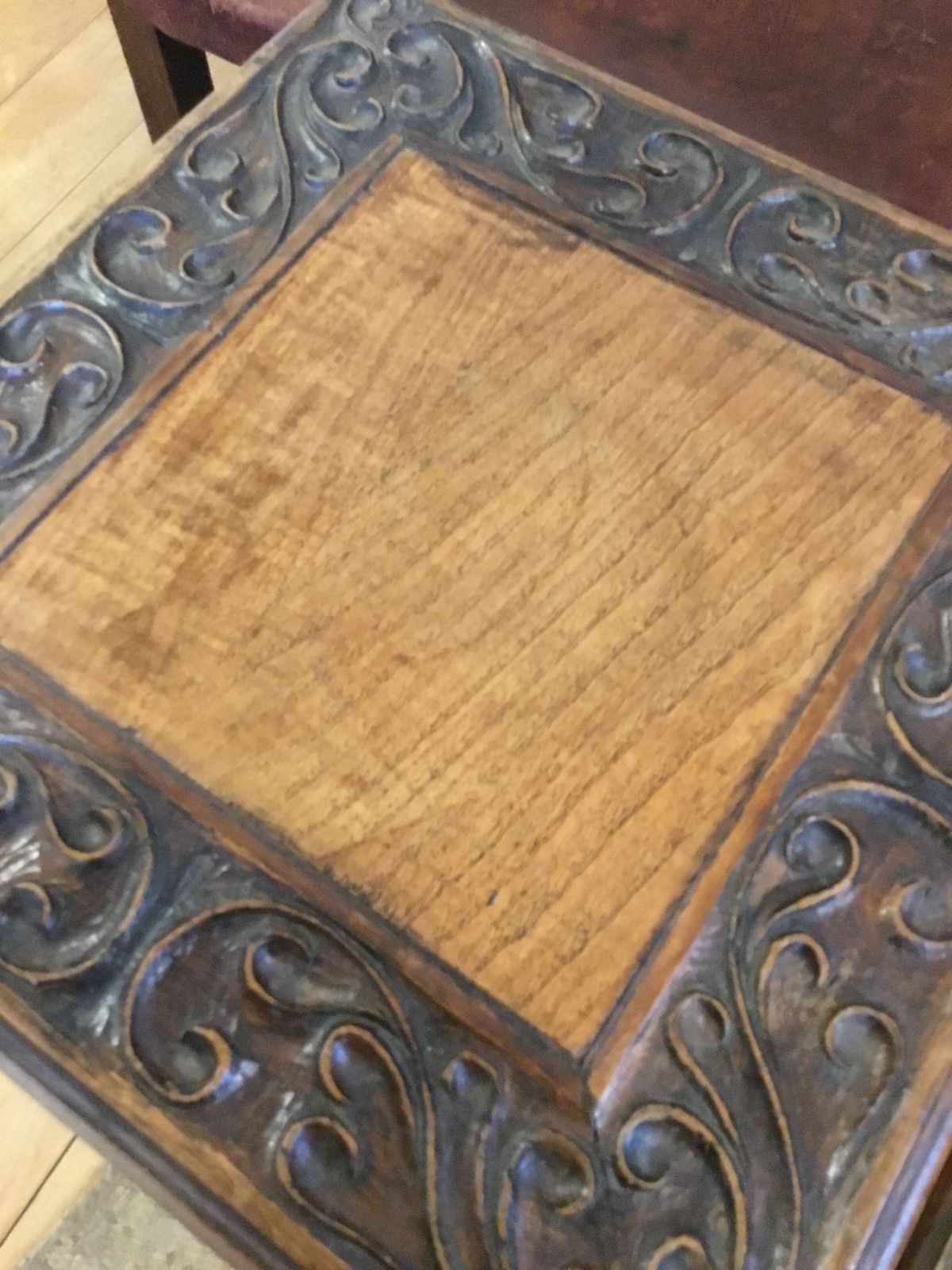 Mesas laterales madera sólida bordes tallados - Imagen 5