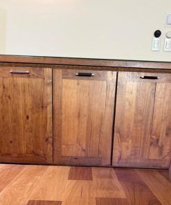 Buffet de madera 3 puertas y 4 cajones