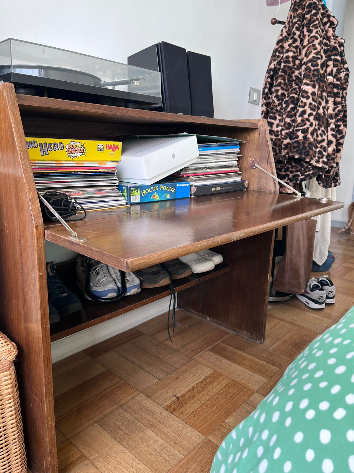 Escritorio abatible madera - Imagen 14