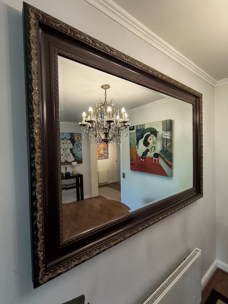 Espejo biselado con marco de madera tallado - Imagen 3