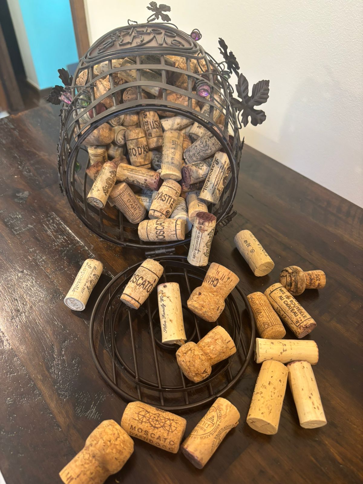 Organizador de corchos con forma de barril - Imagen 3